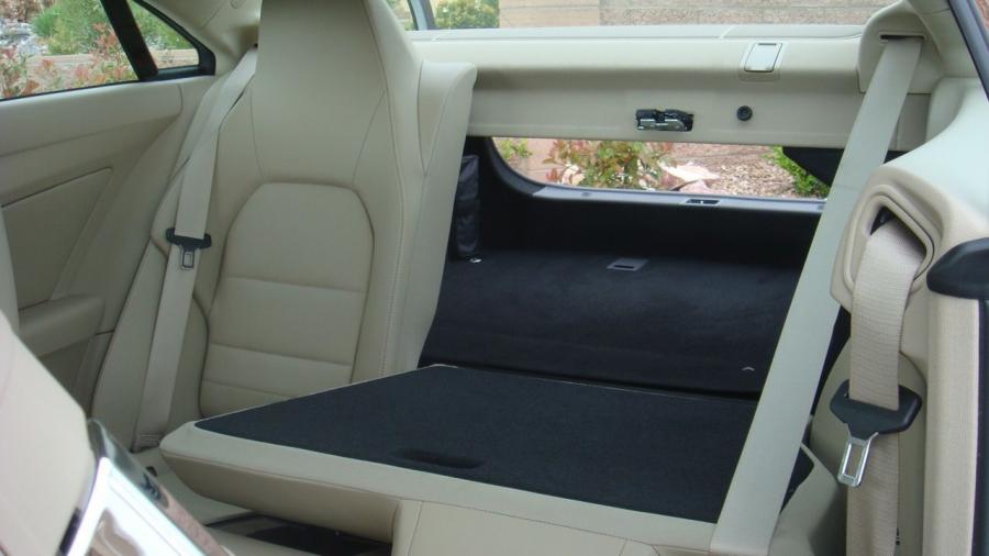  Mercedes-Benz E-Class Coupe 2010 года  (фото 47 из 84)